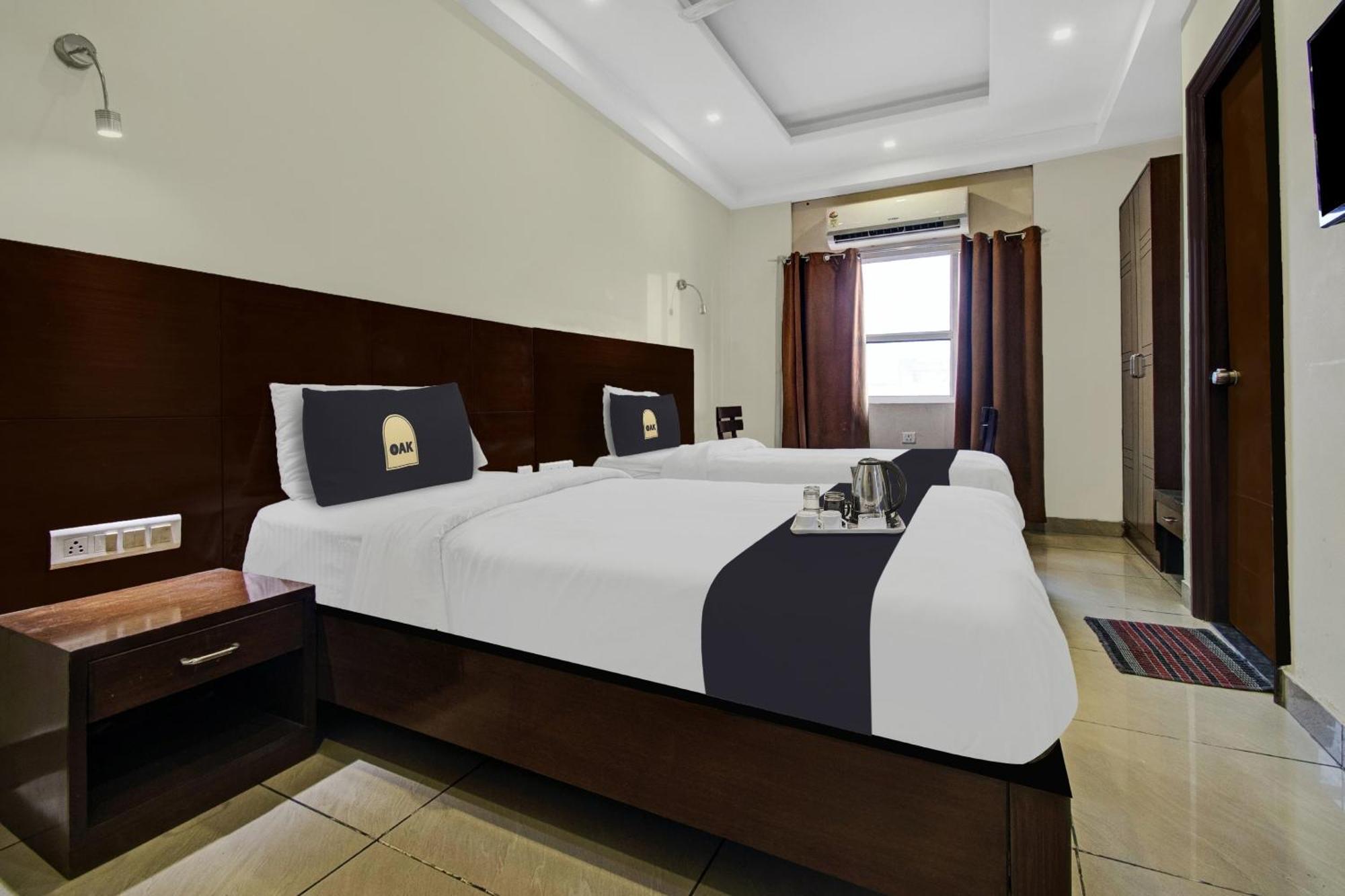 Townhouse Oak Hotel Heritage Heights Divisione di Divisione di Jaipur Esterno foto